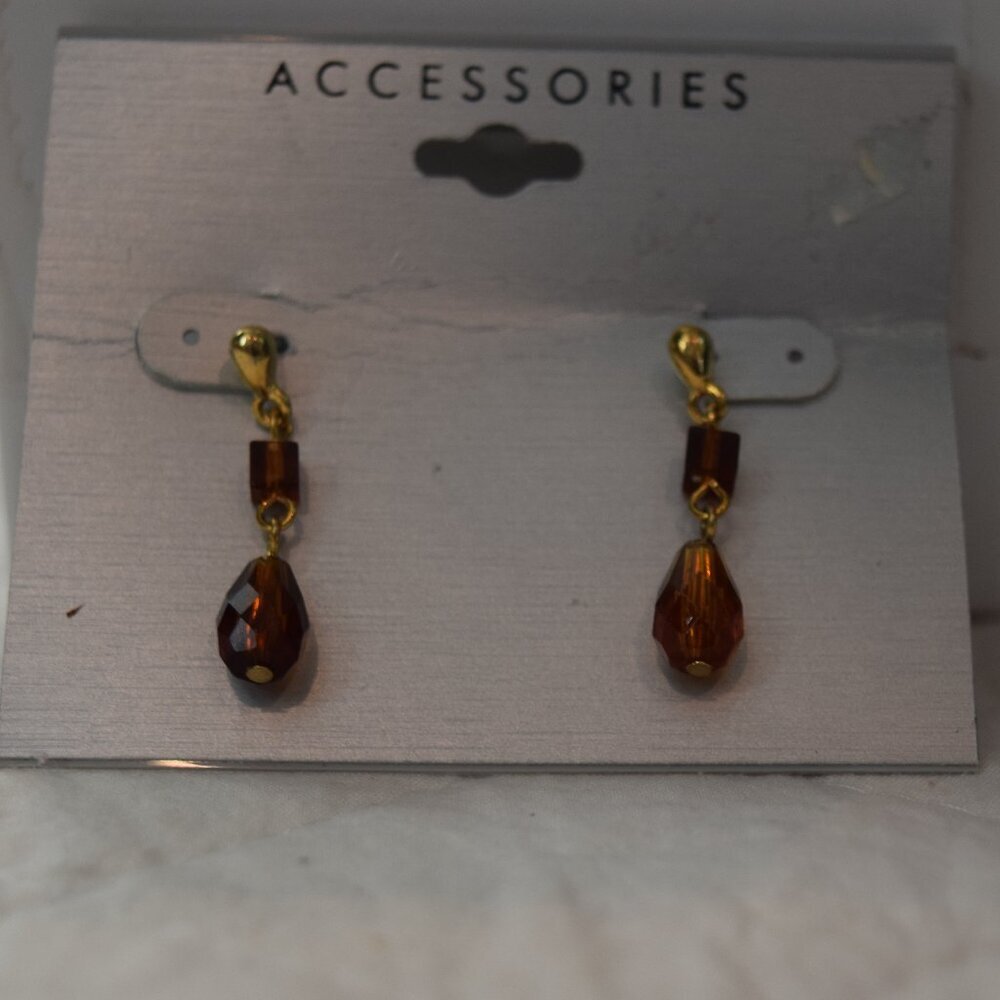 NWT KMART Dangle Earrings Honey Brown Crystals with Faux Gold Settings